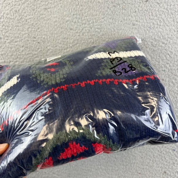 Vintage 90s Fabe Abstract Geometric  All Over Tribal Design sweater size M - Picture 9 of 9